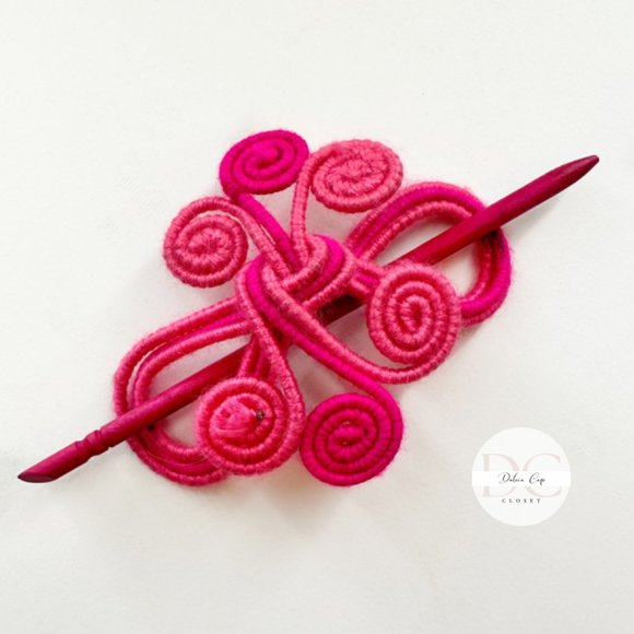 NWOT Handmade Hair Clip Fuchsia 4.5" Wide